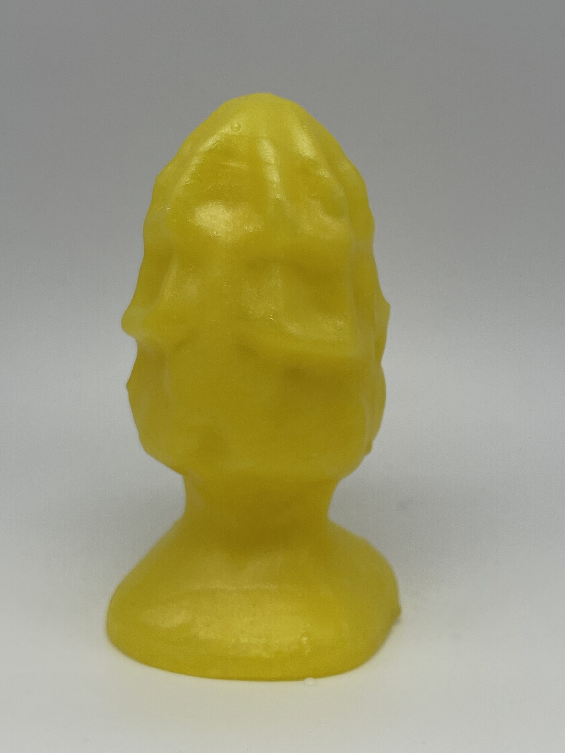 Dragon Egg Plug size mini 00-50 shore medium firmness color Yellow shine