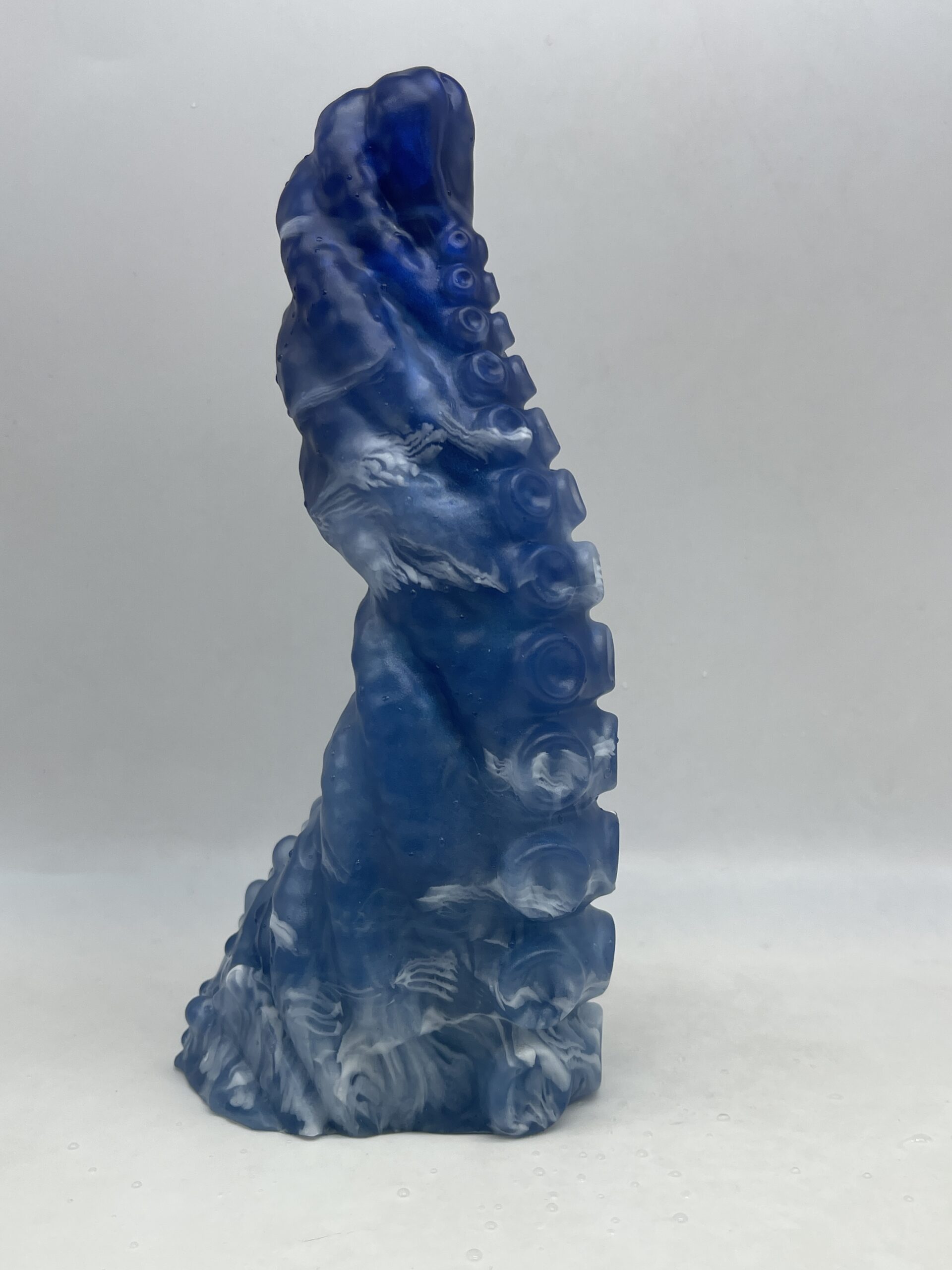 Sea Monster Levaina 8 inch NEAR CLEAR 00-31 shore soft firmness color HAWAIIAN WAVE with GLOW - Image 2