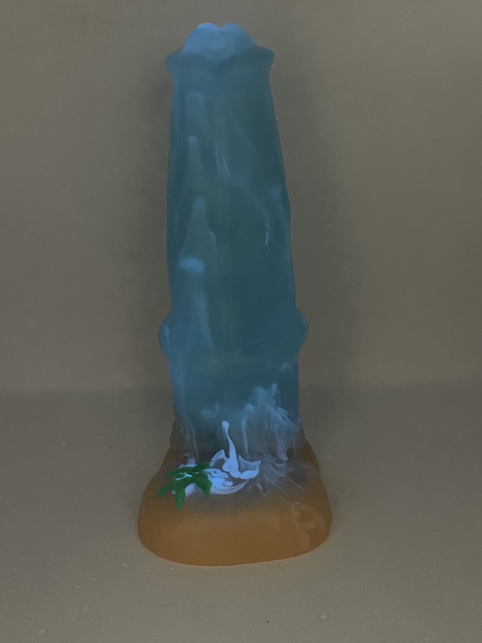 Pony Stanley 7.5 inch NEAR CLEAR 00-31 shore soft firmness color BAHAMAS BEACH with GLOW - Image 3