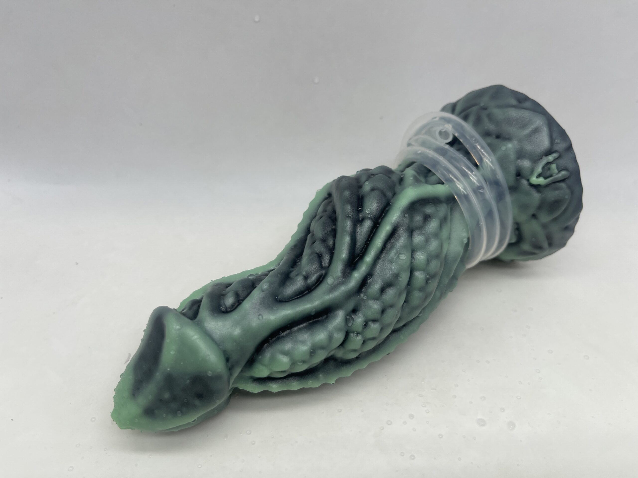 Dragon Grias 7 inch 00-30 shore soft firmness color SHINY GREEN with CUMTUBE - Image 6