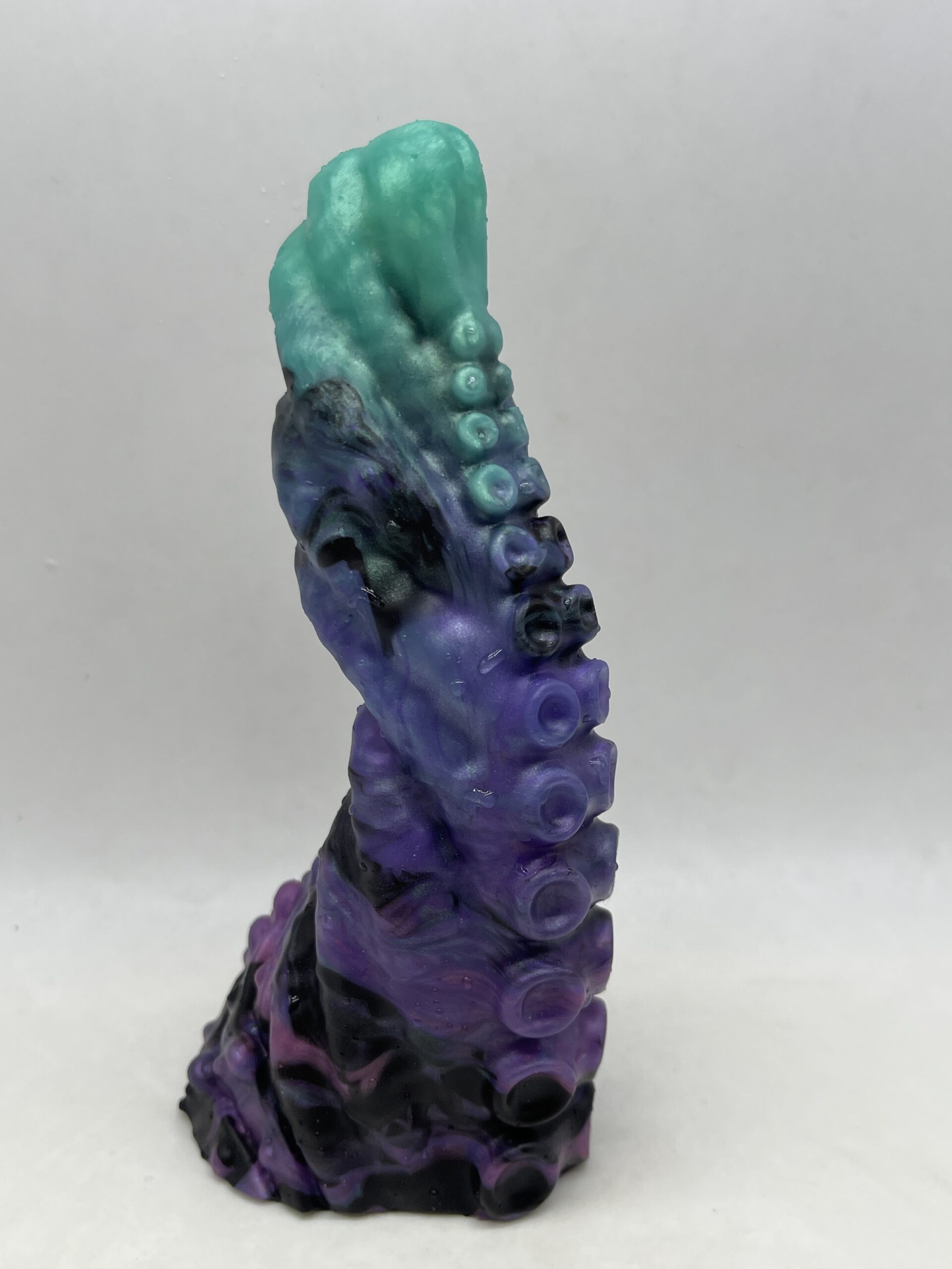 Sea Monster Levaina 7 inch 00-50 shore medium firmness color ZEBRA-STYLE1